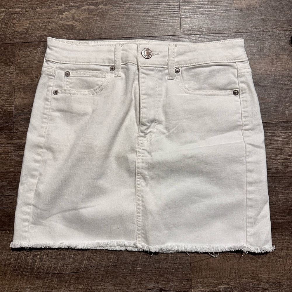 American Eagle Outfitters White Hi Rise Mini Skirt
